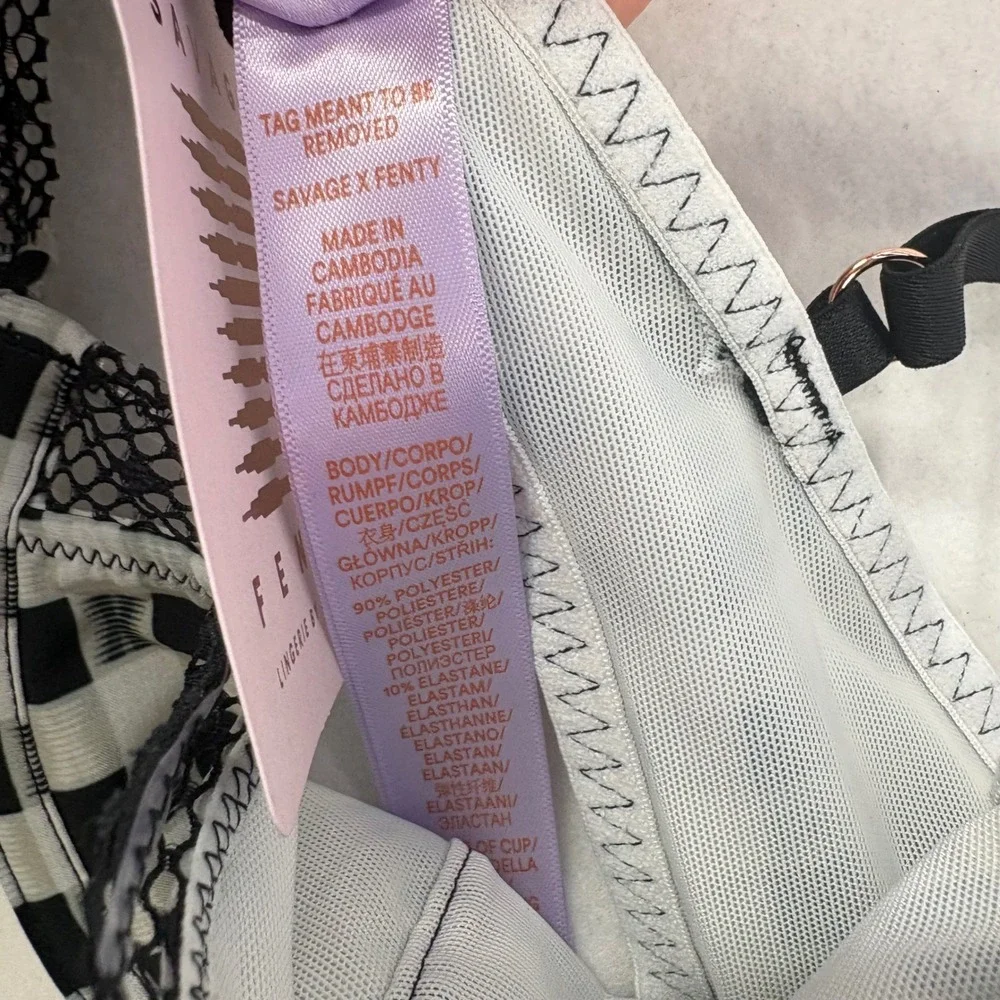 NWT Savage X Fenty Size 32D Gingham Remix Unlined Plunge Bra Black White Lace